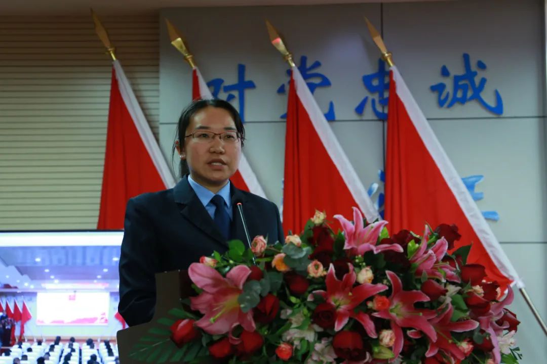 平凡的岗位创造了不平凡的业绩—李吉敏寒冬酷暑我