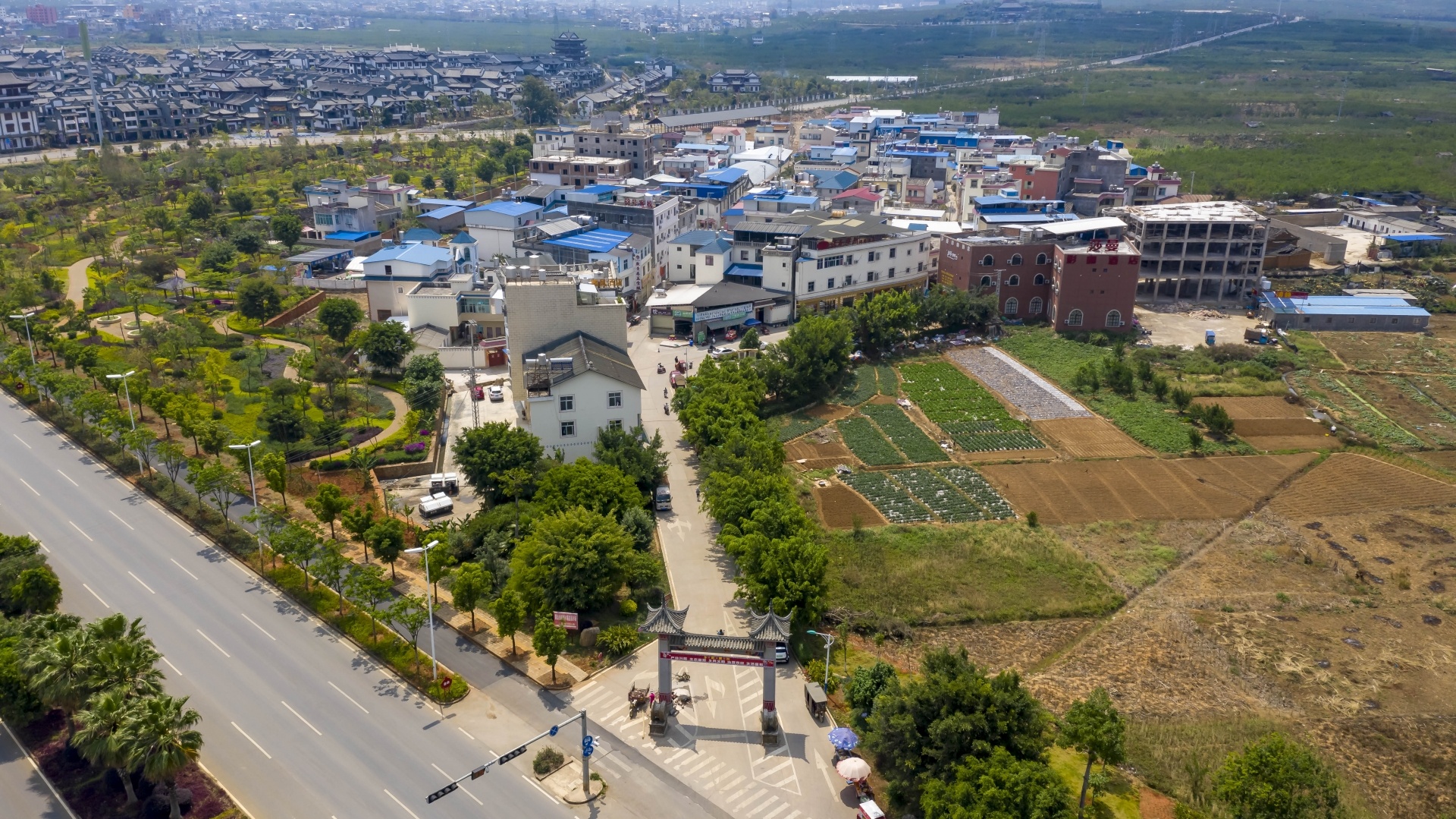 原标题云南蒙自荣誉超市新模式引领文明新风尚