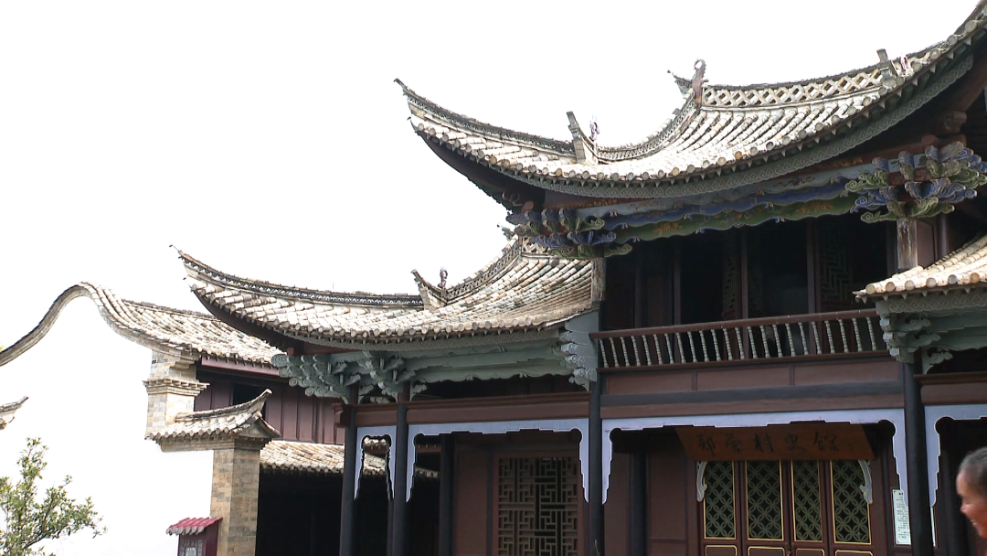 绿春改造基础设施提升乡村颜值